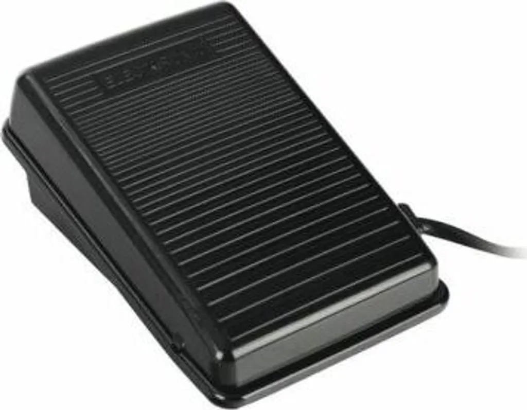 Singer Mercury 8280 Nähmaschine 18 Singer Mercury 8280 Nähmaschine – Bild 16