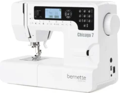 Bernette Chicago 7 - Nähmaschine Und Stickmaschine / 197 Stich- Und Nähprogramme (Nutzstiche, Elastikstiche) -Philips Verkaufsgeschäft 9fbdfeea830f199d7d045c9b754db0ba