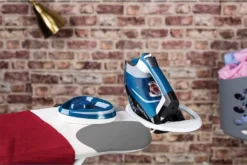 RUSSELL HOBBS Dampfbügeleisen Kabellos Cordless One Temp 26020-56 2600W Akku 20 RUSSELL HOBBS Dampfbügeleisen Kabellos Cordless One Temp 26020-56 2600W Akku -Philips Verkaufsgeschäft f639788c76872aafc14710b408ecb13c